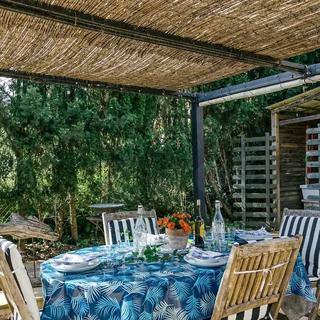 La Casa De Artistas Holiday home