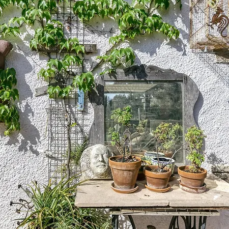 La Casa De Artistas *